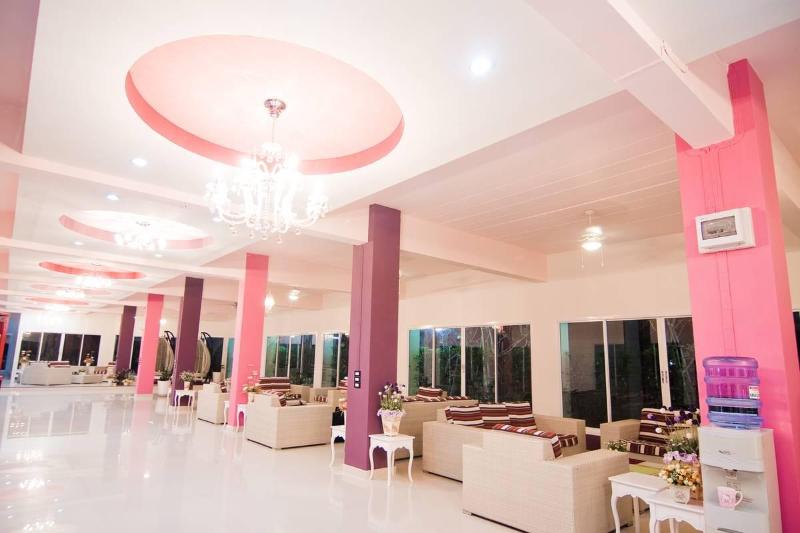 Boonsiri Boutique Hotel - Lobi