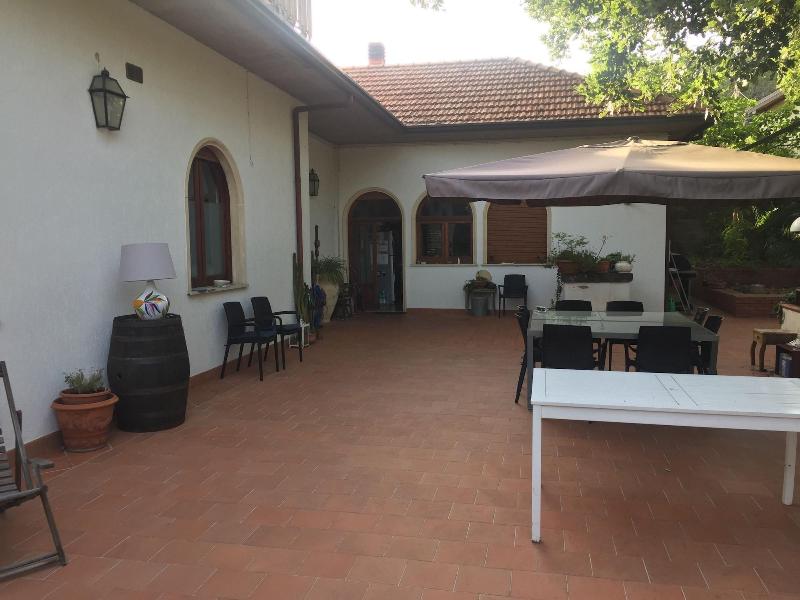 B&B Domus Verdiana - Teras