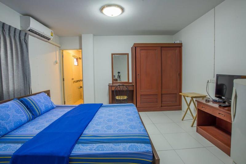 Poon Sook Apartment - Oda
