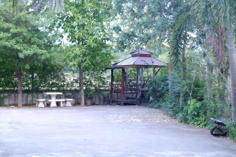 Ban Medsai Resort - Teras