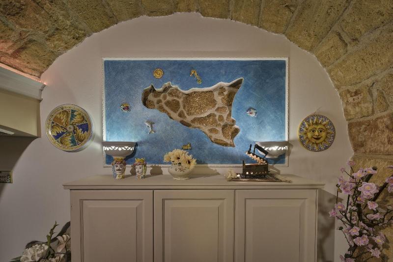 Bed & Breakfast Le Oasi - Lobi