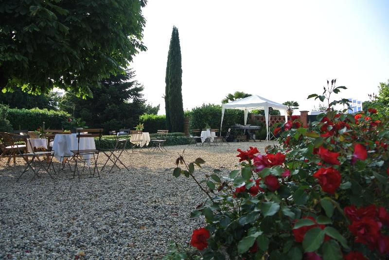 Villa Le Rose - Genel