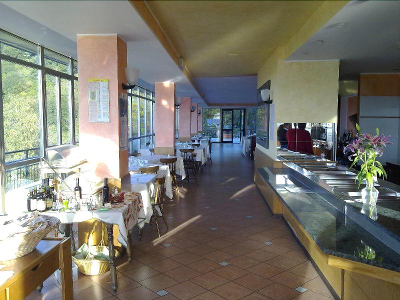 Funivie Del Lago Maggiore - Restoran