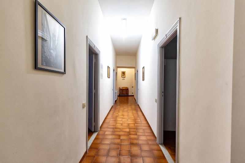 B&B Istituto SS Salvatore - Lobi