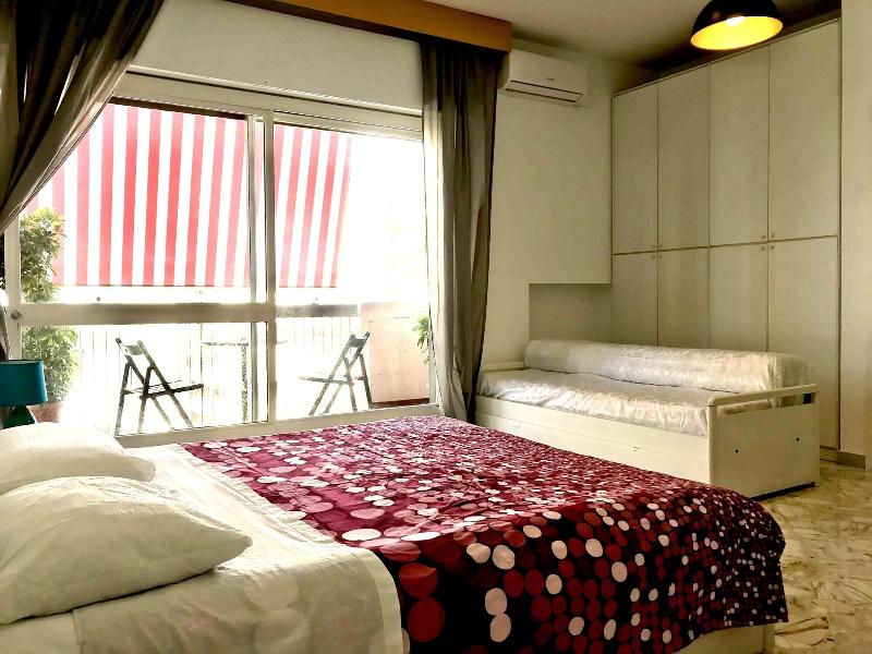 Room 110 - Oda