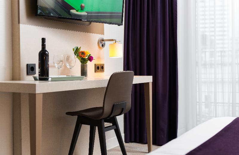 Leonardo Hotel Frankfurt City Center - Oda