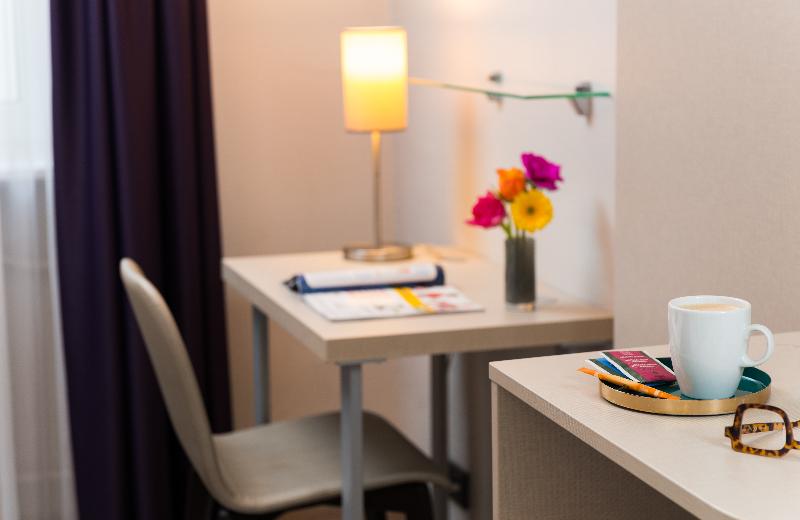 Leonardo Hotel Frankfurt City Center - Oda