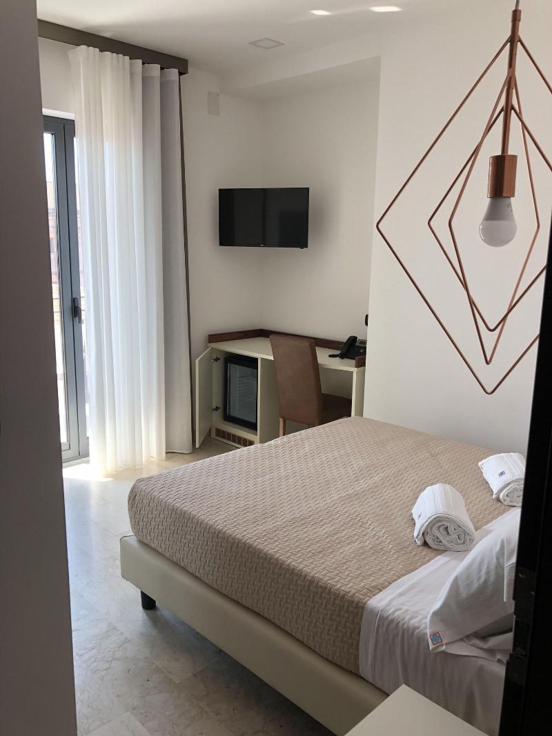 Milazzo INN AiMori - Oda
