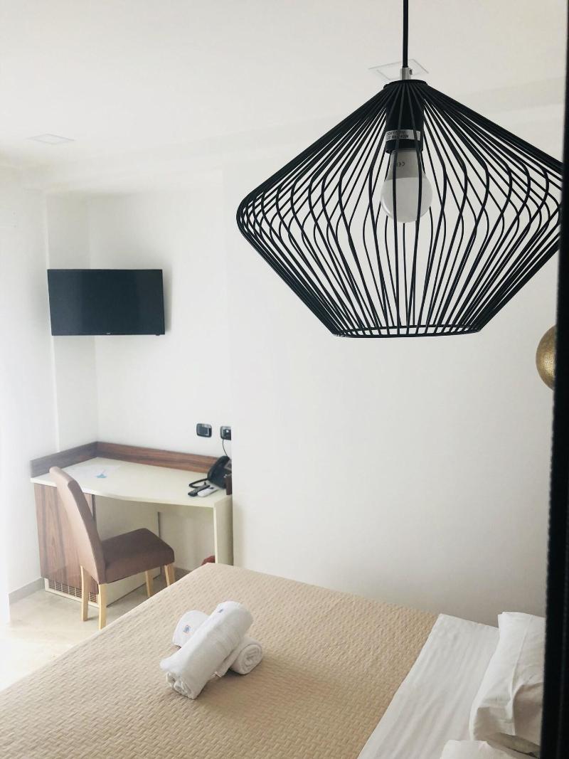 Milazzo INN AiMori - Oda