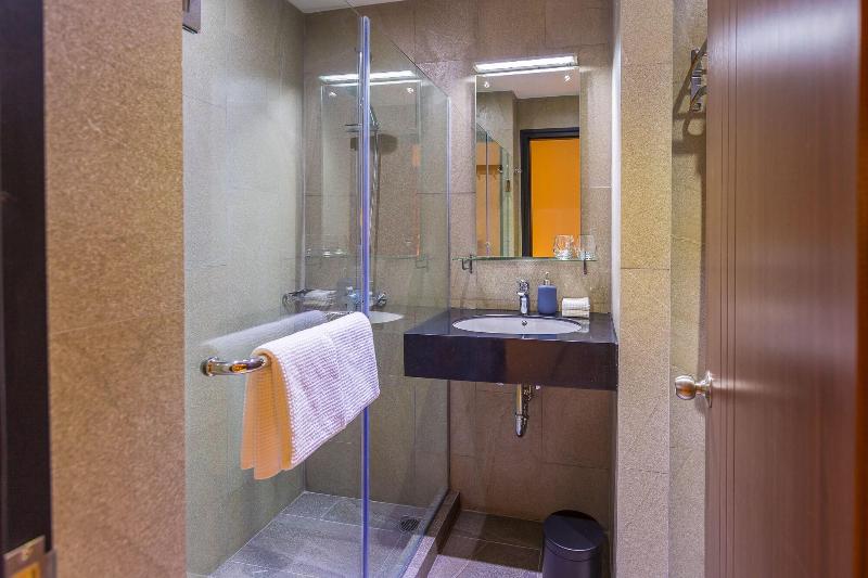 Meridian Adventure Marina Club & Resort - Oda