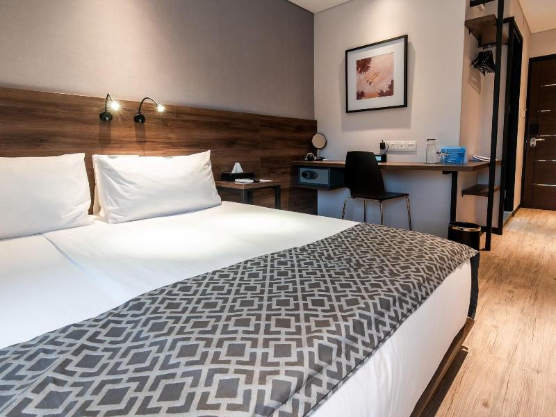 Meridian Adventure Marina Club & Resort - Oda