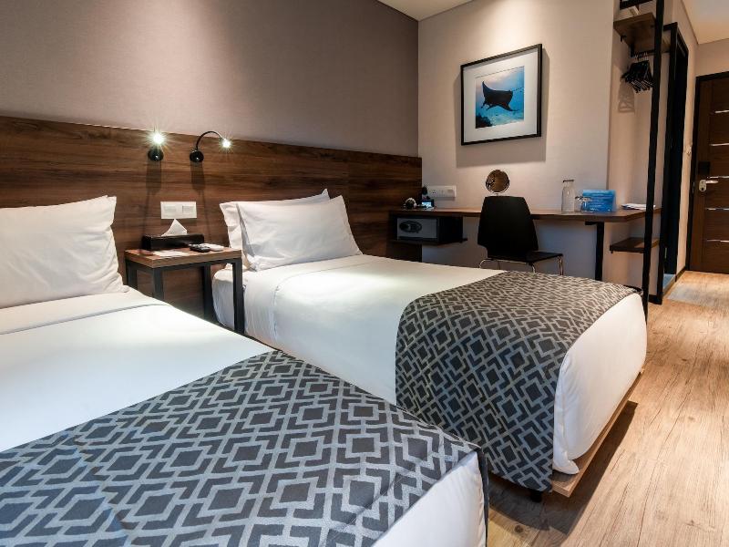 Meridian Adventure Marina Club & Resort - Oda