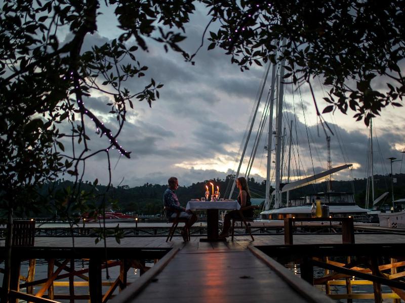 Meridian Adventure Marina Club & Resort - Restoran