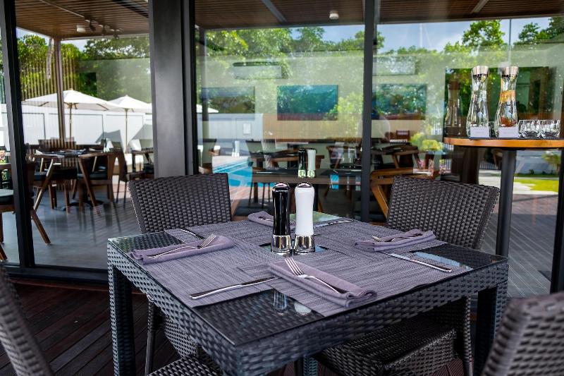 Meridian Adventure Marina Club & Resort - Restoran
