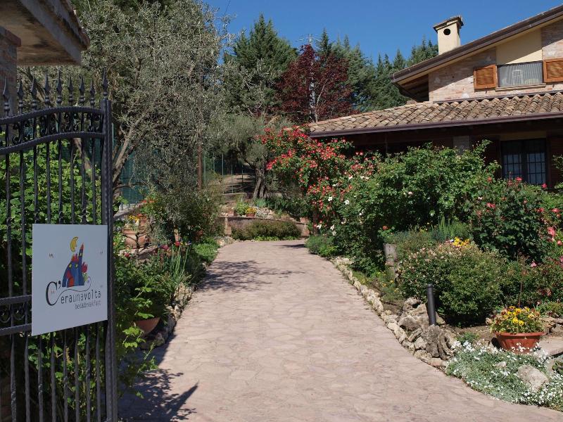 C'era una volta B&B - Genel