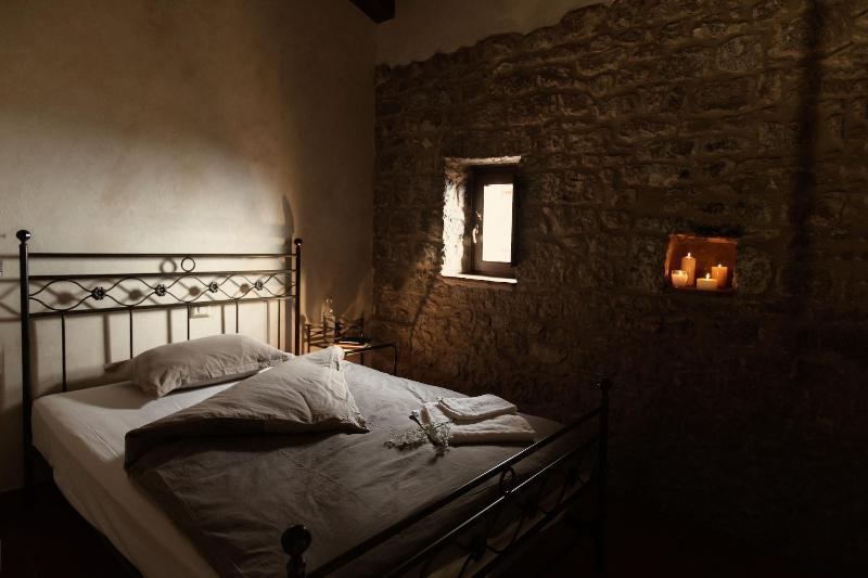 Monastero di Sant'Erasmo - Oda