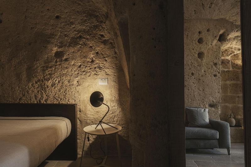 Aque Cave - Le Grotte del Caveoso - Oda