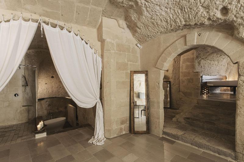 Aque Cave - Le Grotte del Caveoso - Oda