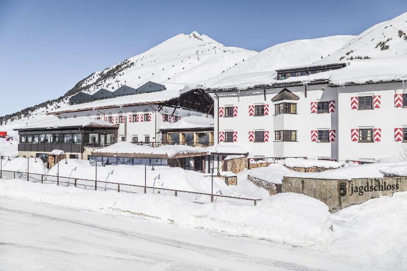 Hotel Jagdschloss Resort - Genel