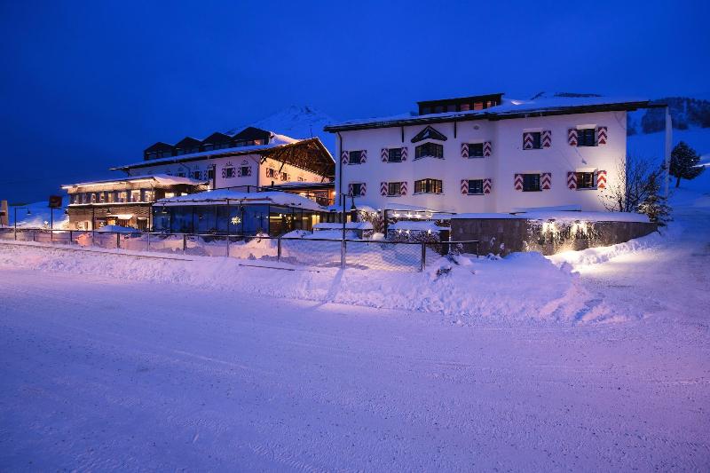 Hotel Jagdschloss Resort - Genel