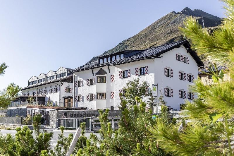 Hotel Jagdschloss Resort - Genel