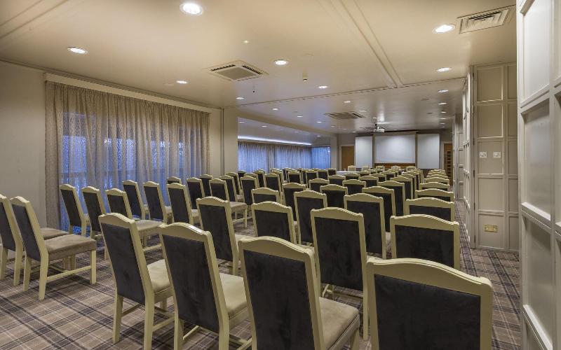 The Feathers Hotel - Toplantı