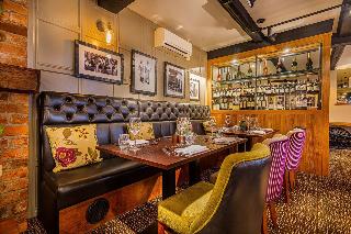 The Feathers Hotel fotoÄŸrafÄ±