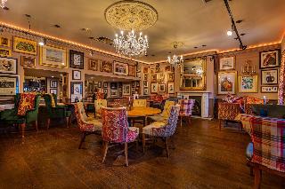 The Feathers Hotel fotoÄŸrafÄ±