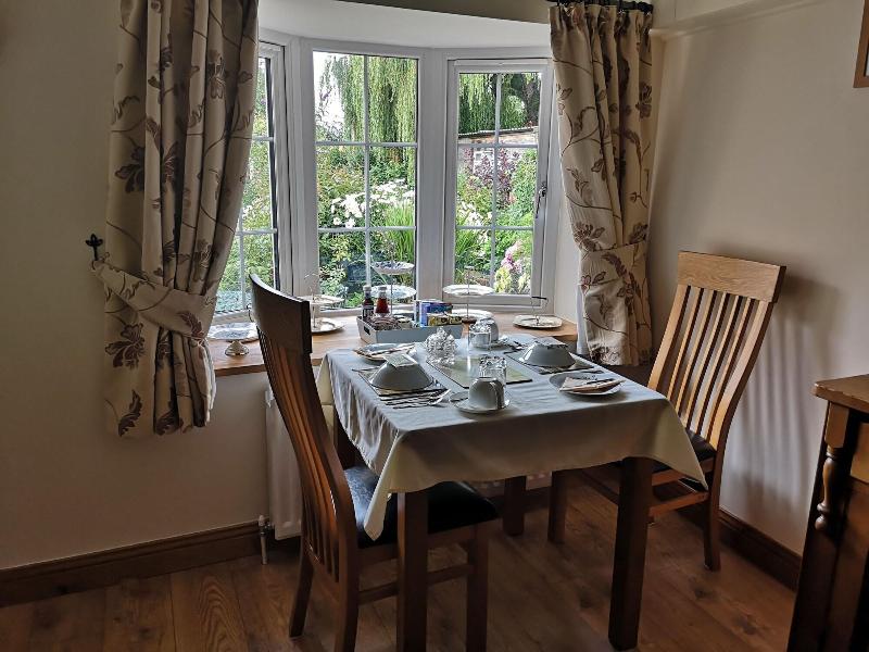 White Cottage B&B - Restoran