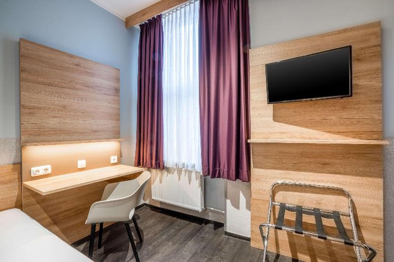 Comfort Hotel Frankfurt Central Station - Oda