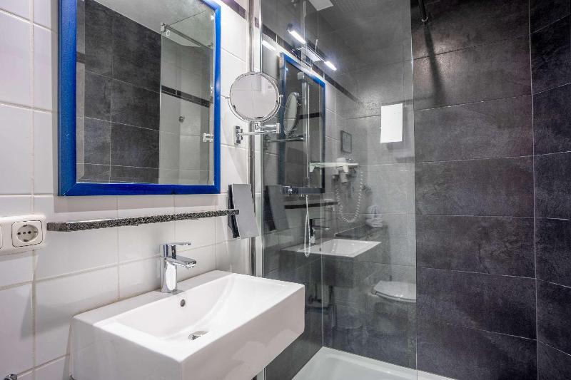 Comfort Hotel Frankfurt Central Station - Oda
