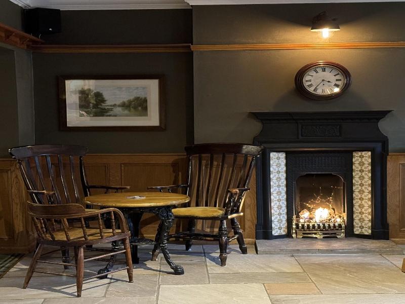 The White Rose Hotel - Lobi