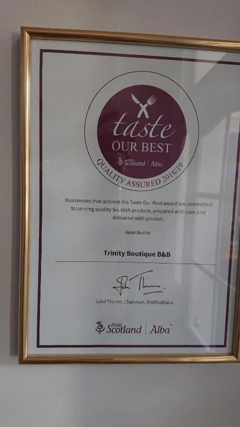 Trinity Boutique B&B - Lobi