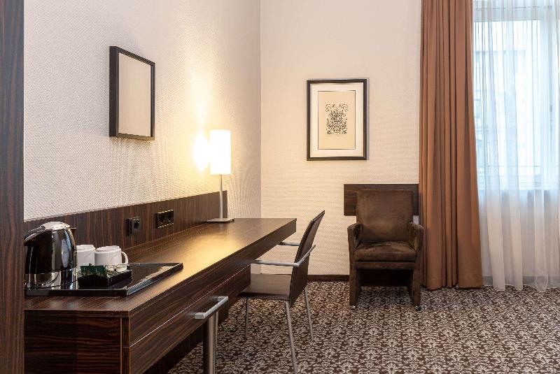 Ramada by Wyndham Frankfurt Central Station - Oda