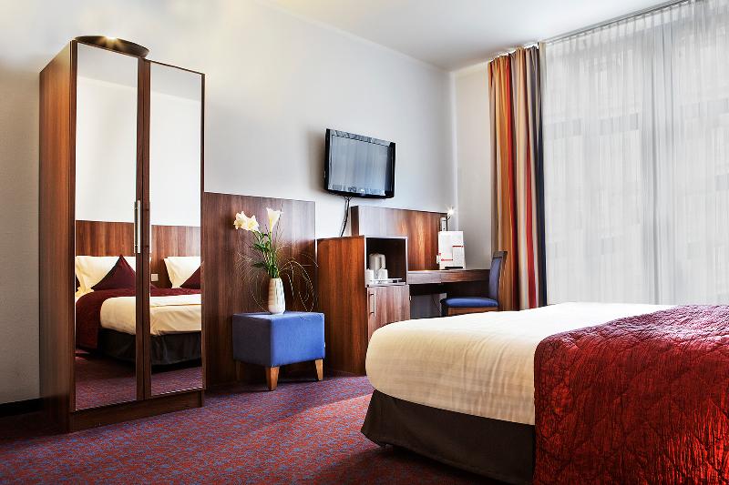 Ramada by Wyndham Frankfurt Central Station - Oda
