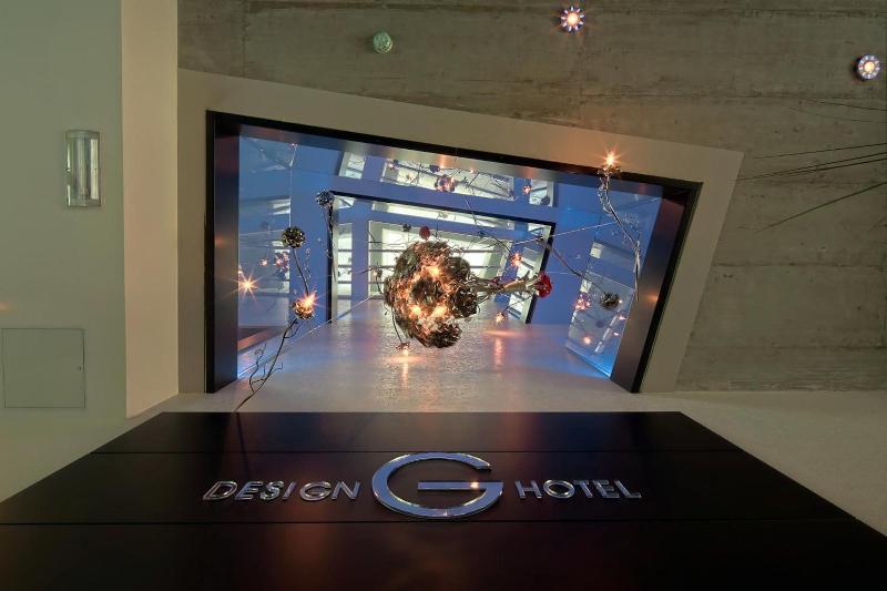 G Design Hotel - Lobi