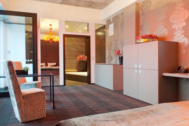 G Design Hotel - Oda