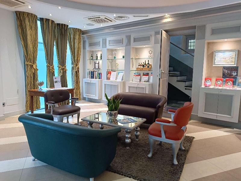 Hotel Centrale BW Signature Collection - Lobi