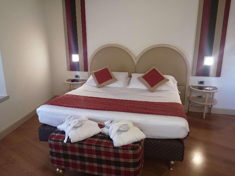 Hotel Centrale BW Signature Collection - Oda