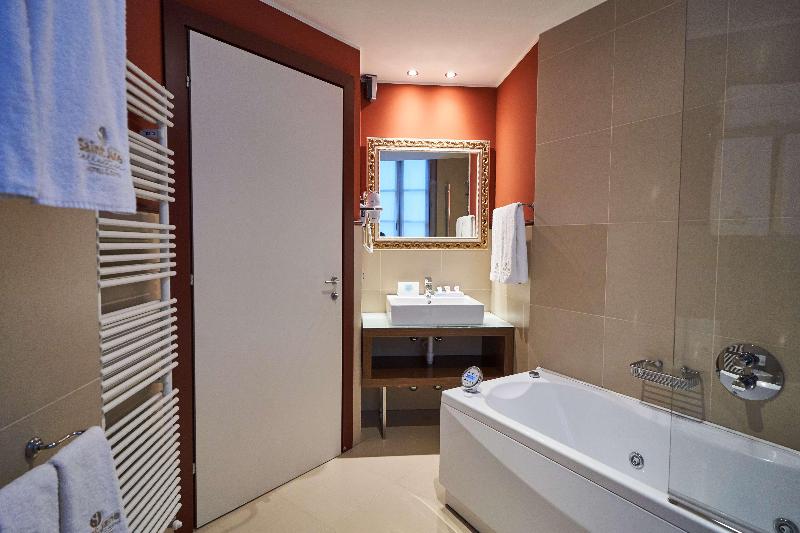 Hotel Centrale BW Signature Collection - Oda
