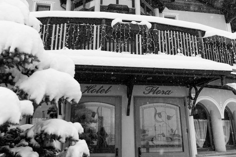 Hotel Flora - Genel