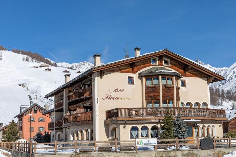 Hotel Flora - Genel