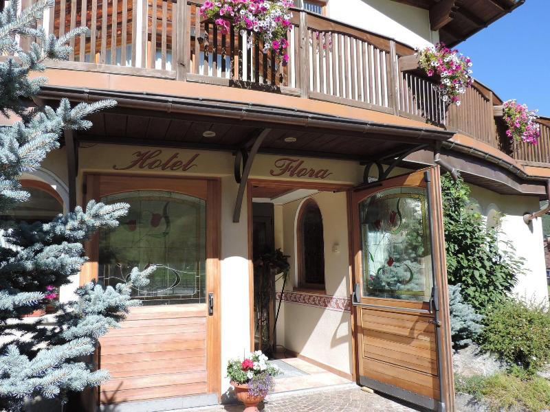 Hotel Flora - Genel