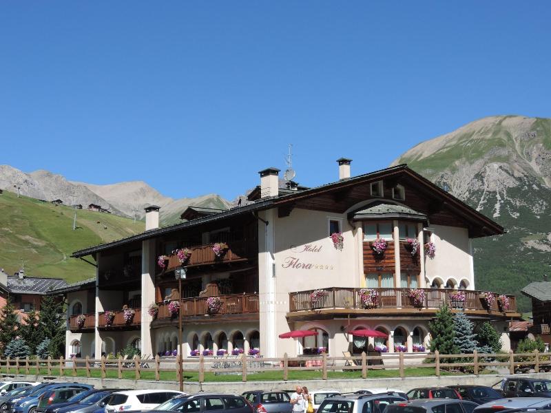 Hotel Flora - Genel