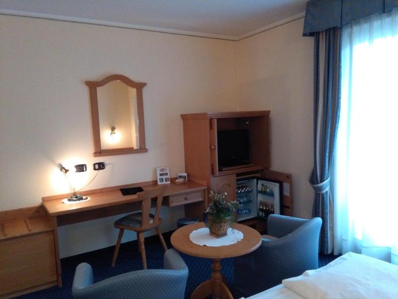 Hotel Flora - Oda