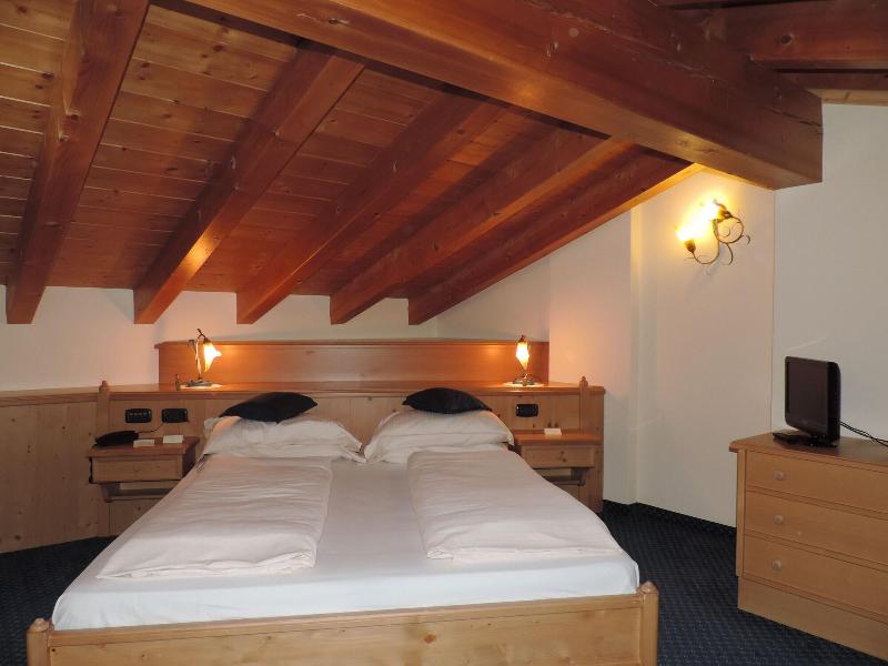 Hotel Flora - Oda