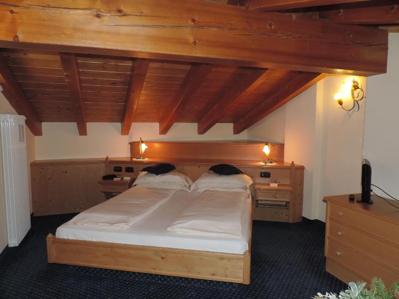 Hotel Flora - Oda