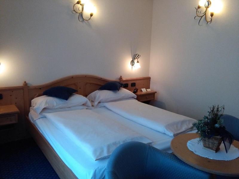 Hotel Flora - Oda