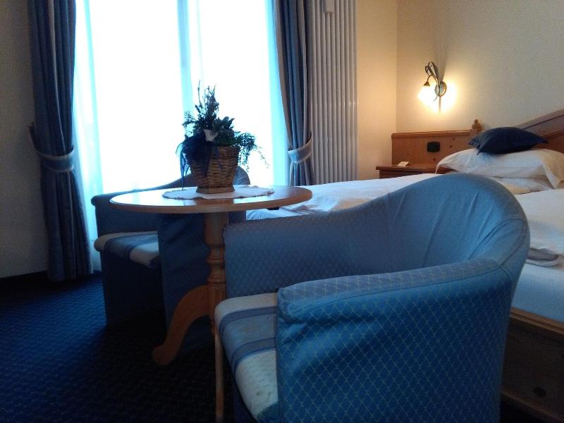 Hotel Flora - Oda