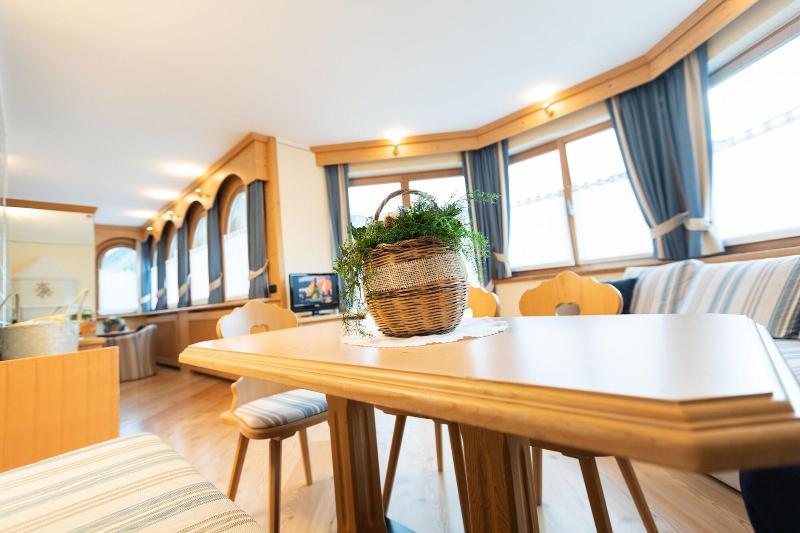 Hotel Flora - Oda